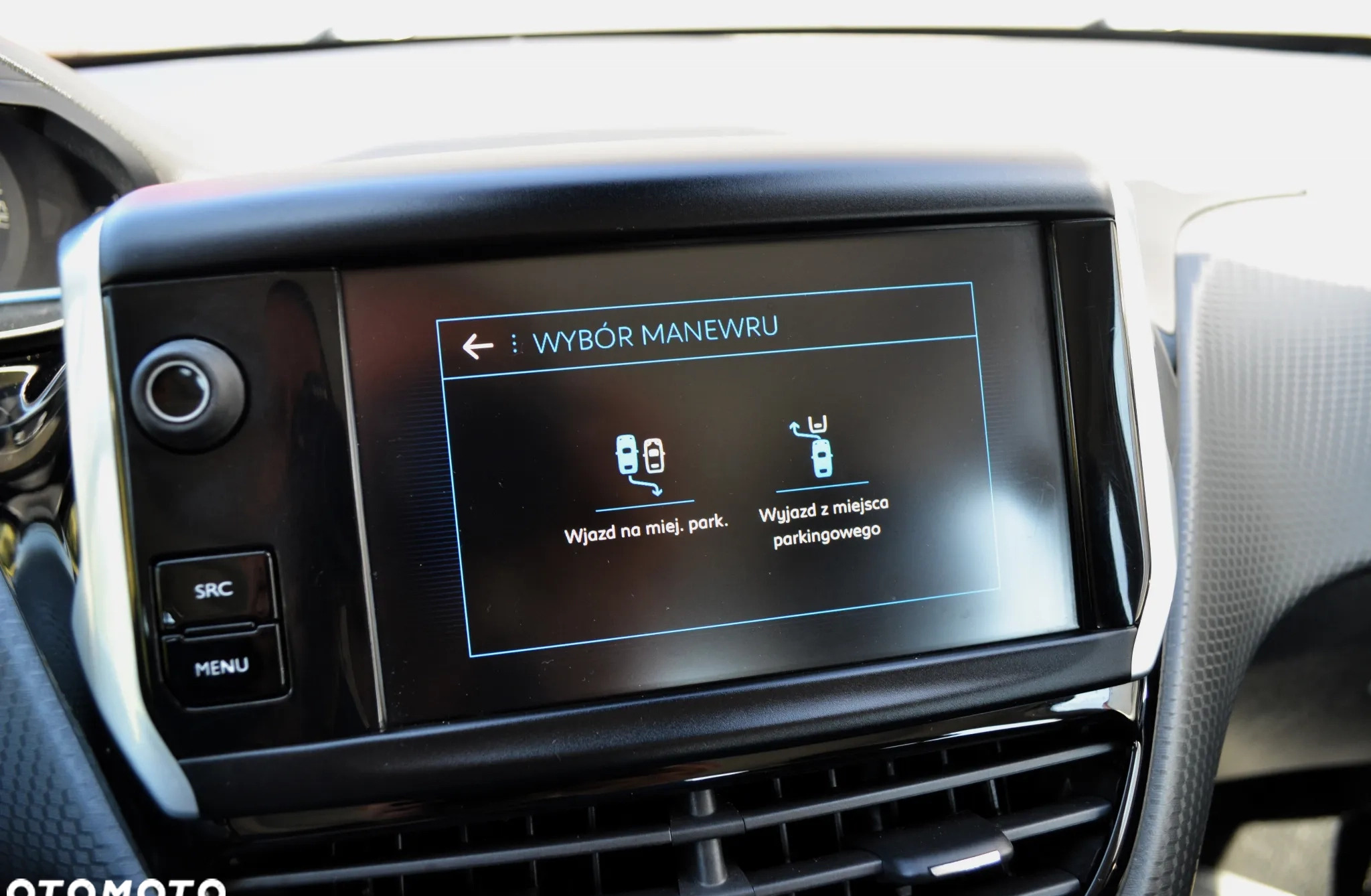 Peugeot 2008 cena 49900 przebieg: 138000, rok produkcji 2018 z Gdańsk małe 781